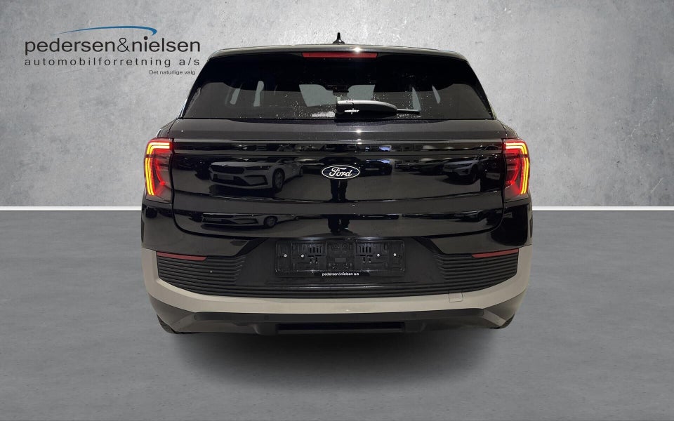 Ford Explorer 82 Premium Extended Range 5d