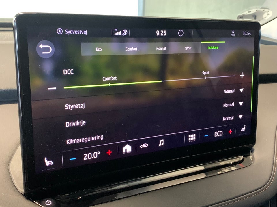 Skoda Enyaq 80 iV Selection Suite 5d