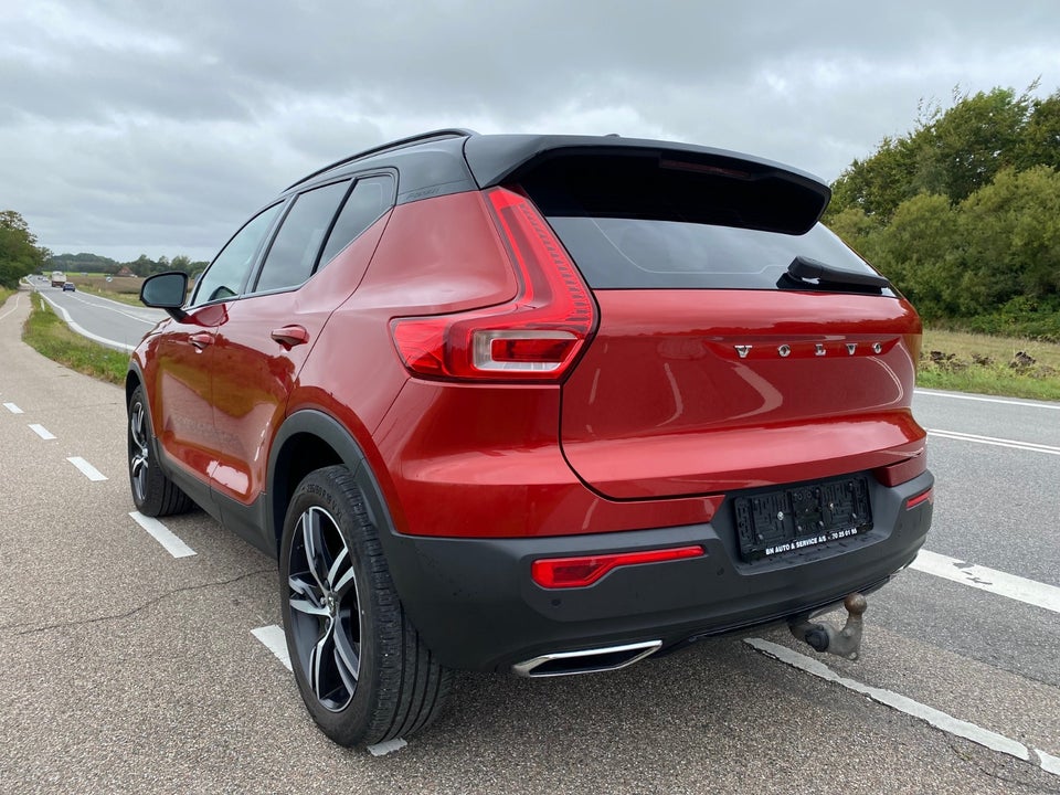 Volvo XC40 2,0 T4 190 R-Design aut. 5d