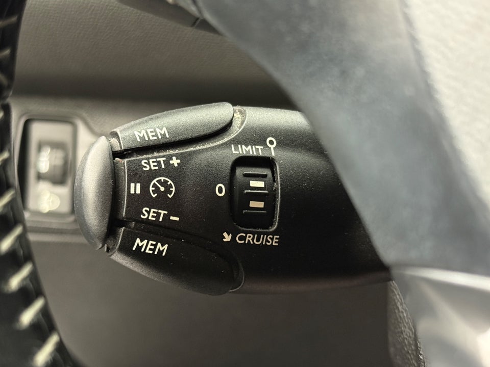 Peugeot 308 1,6 BlueHDi 120 Style SW 5d