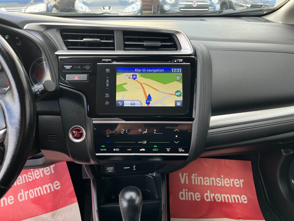 Honda Jazz 1,3 i-VTEC Elegance CVT 5d