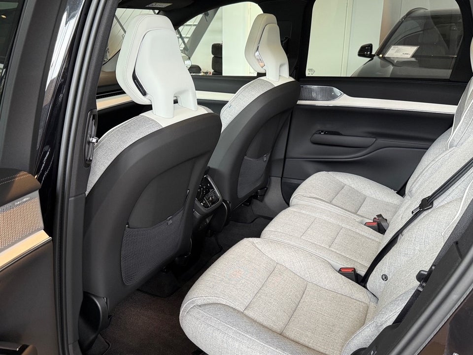 Volvo EX90 Twin Performance Ultra 7prs 5d