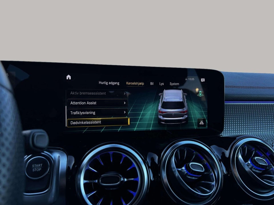 Mercedes EQB250 AMG Line 5d