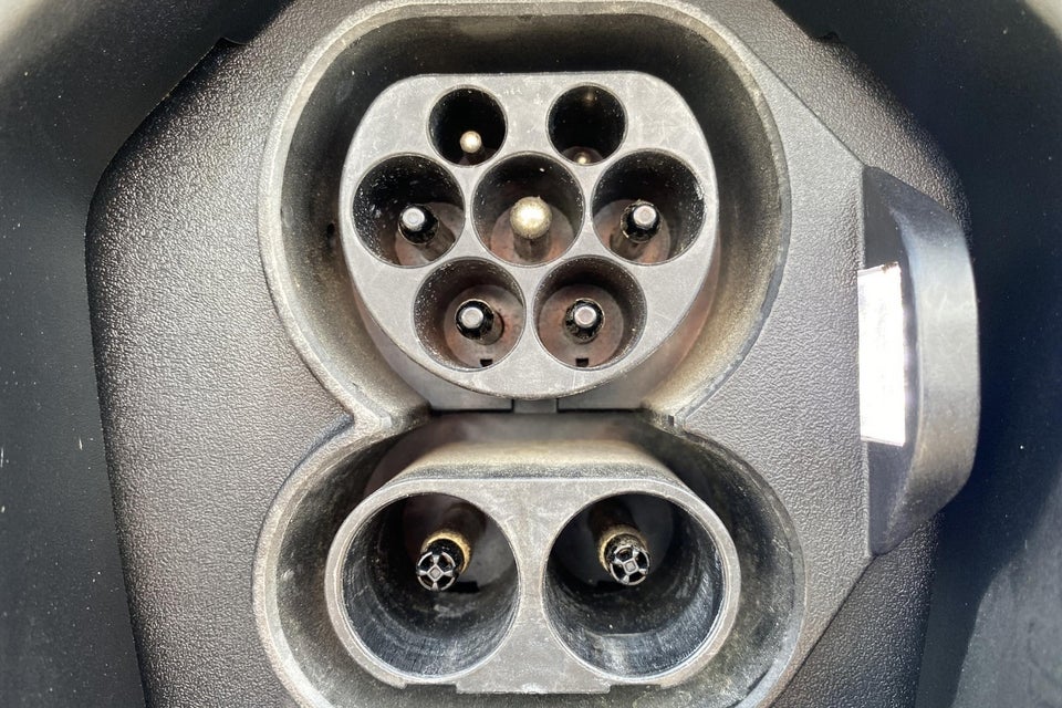 Kia Niro 64 EV Premium 5d