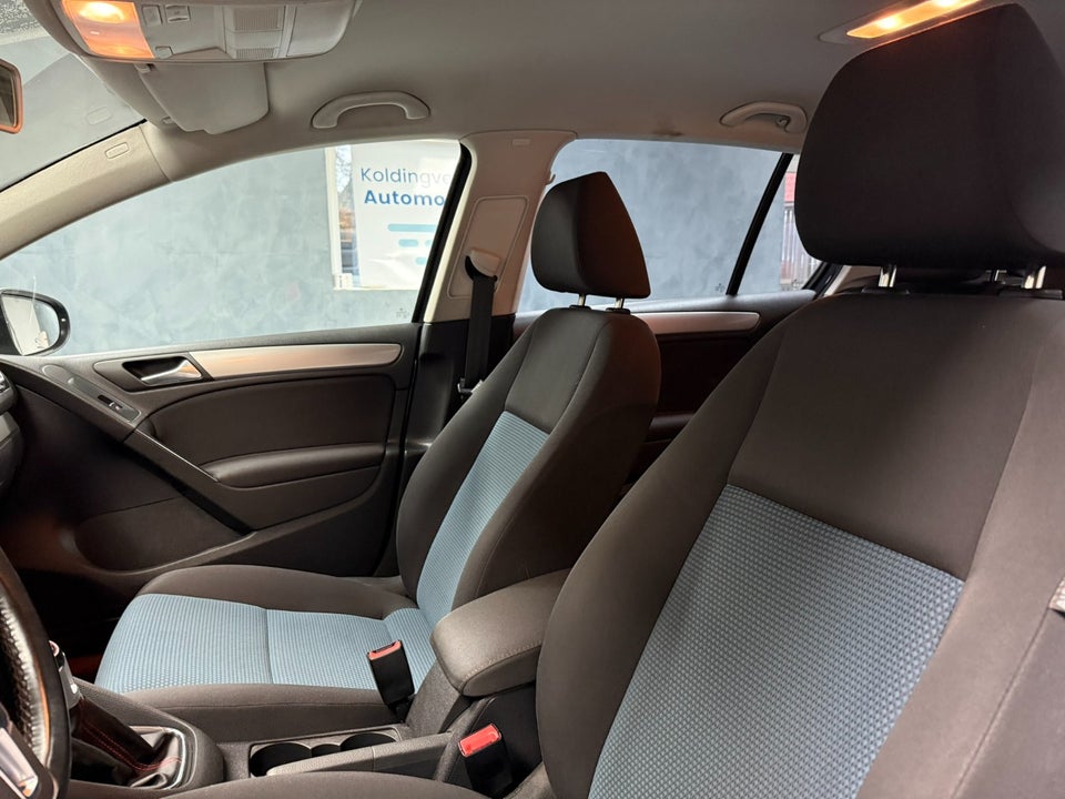 VW Golf VI 1,6 TDi 105 BlueMotion 5d