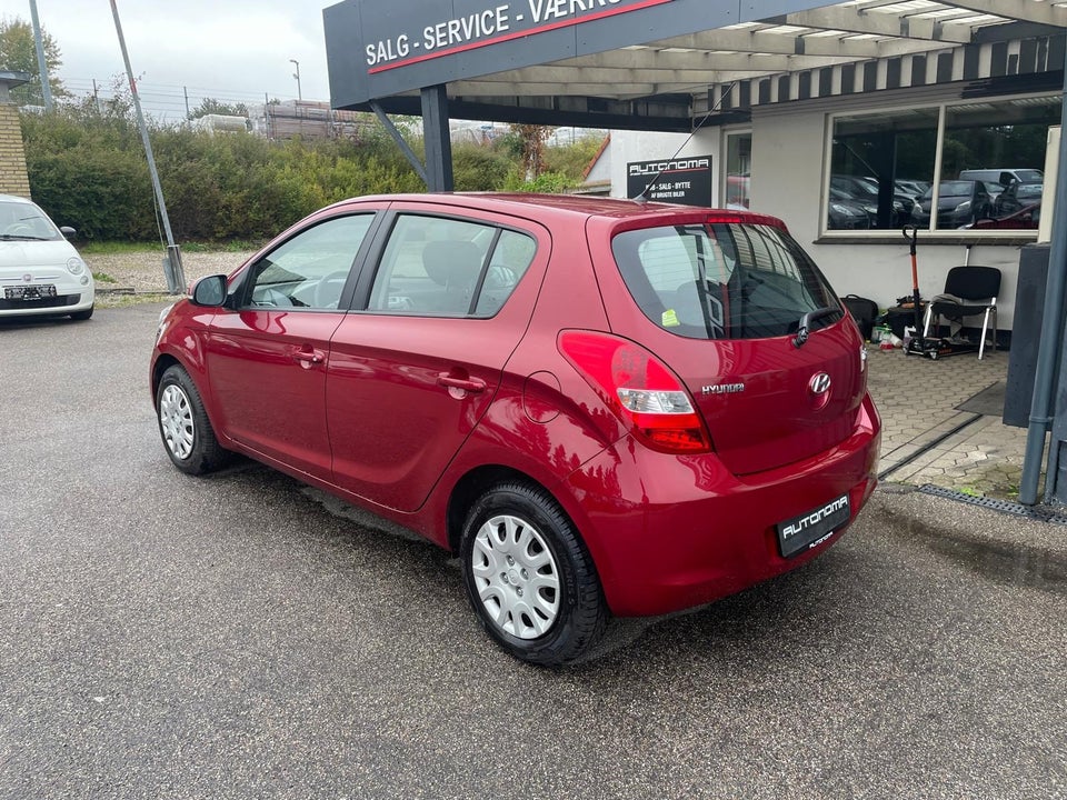 Hyundai i20 1,25 Classic 5d