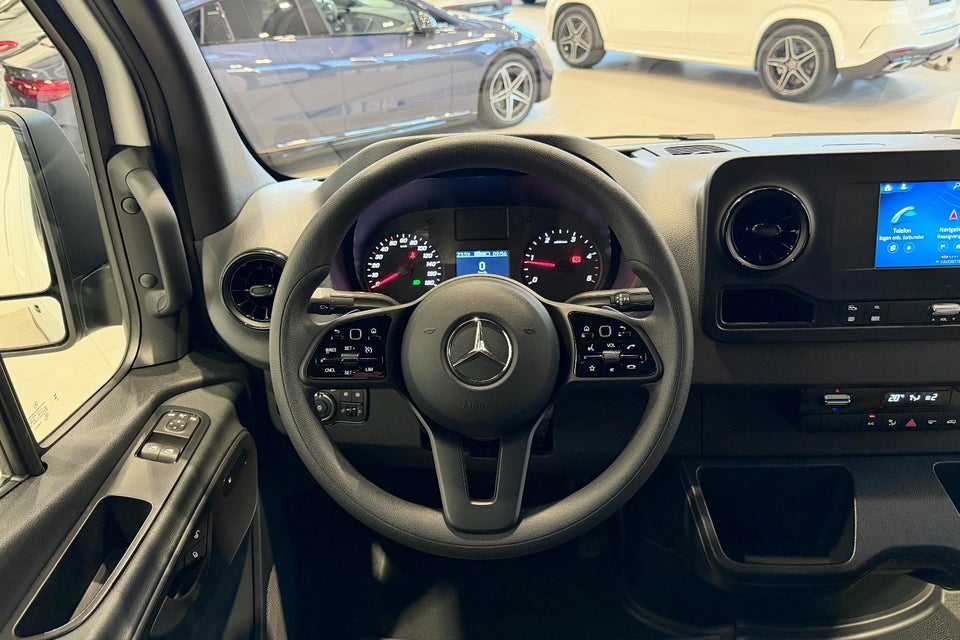 Mercedes Sprinter 317 2,0 CDi A2 Kassevogn aut. RWD