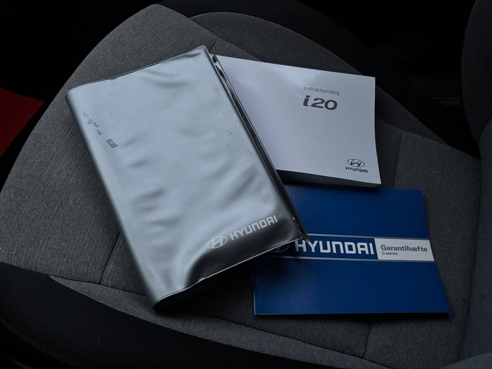 Hyundai i20 1,25 Premium 5d