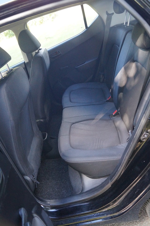 Hyundai i10 1,0 Touch 5d