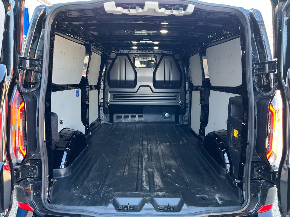Ford Transit Custom 320L 64 Sport