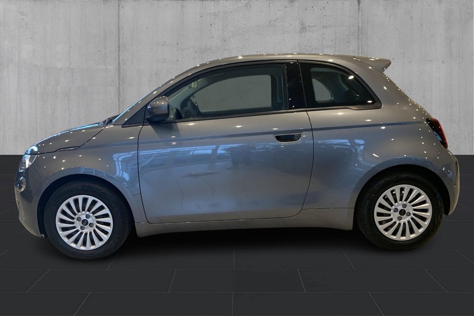 Fiat 500e 42 Icon 3d