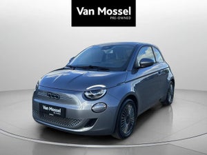 Fiat 500e, modelår 2023, 7,000 km