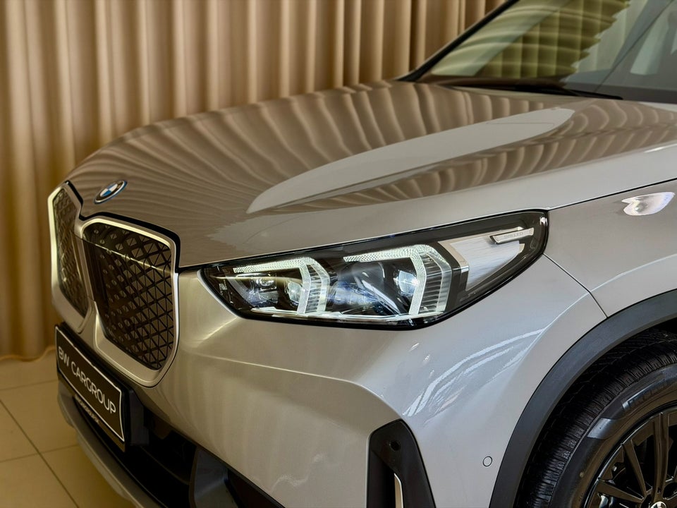 BMW iX1 eDrive20 5d