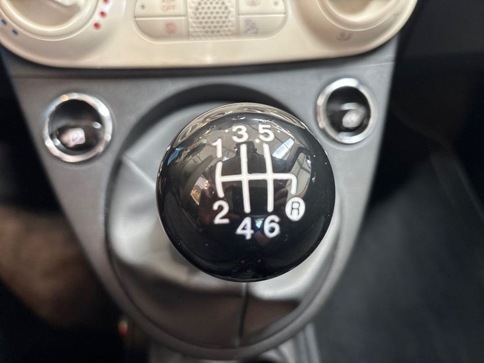 Fiat 500 1,0 Hybrid Vita Comfort 3d