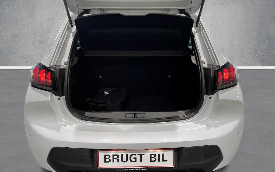 Peugeot e-208 50 Active 5d