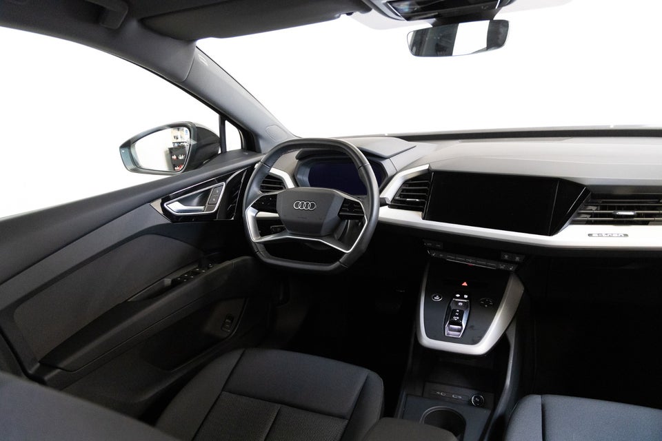 Audi Q4 e-tron 40 Advanced Sportback 5d