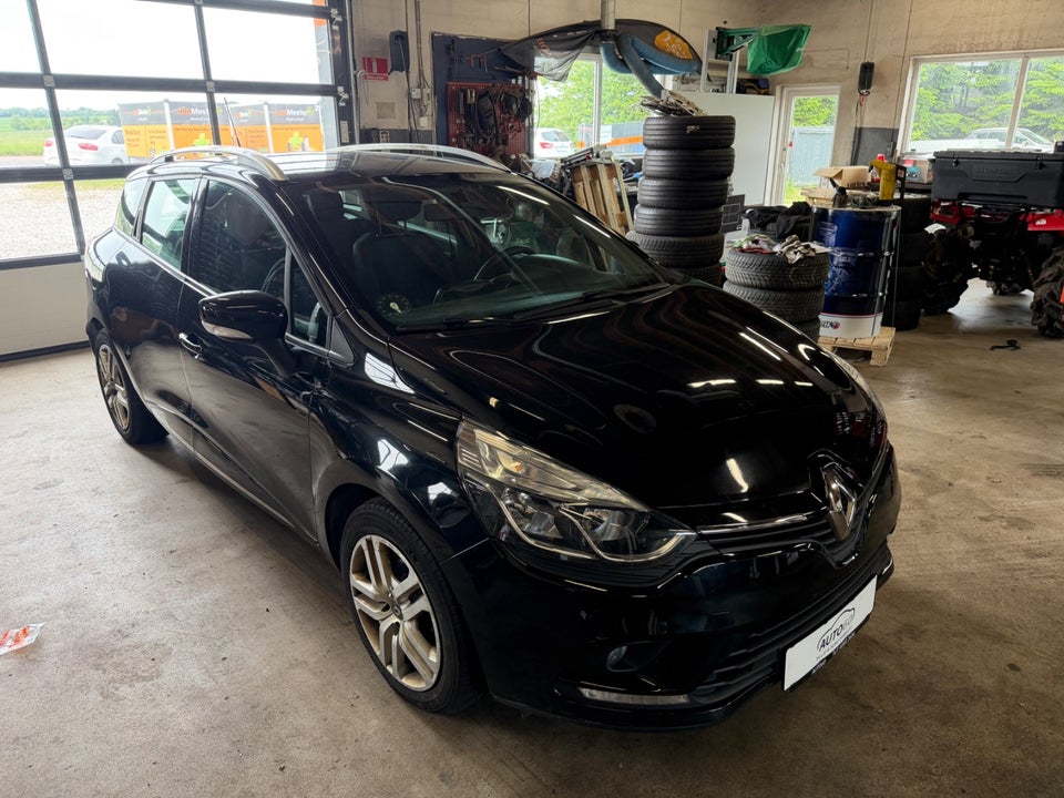 Renault Clio IV 1,5 dCi 90 Zen Sport Tourer 5d