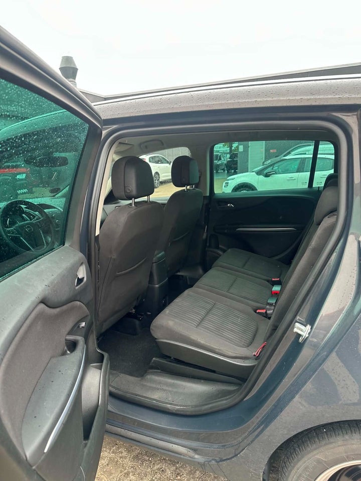 Opel Zafira Tourer 2,0 CDTi 130 Enjoy eco 7prs 5d