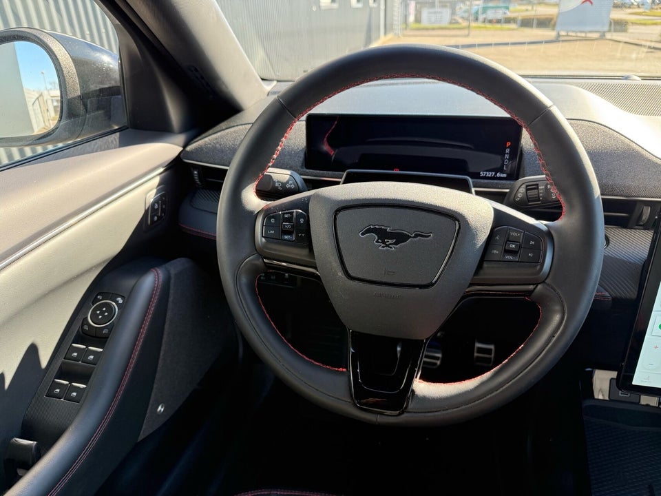 Ford Mustang Mach-E 91 Premium Extended Range AWD 5d