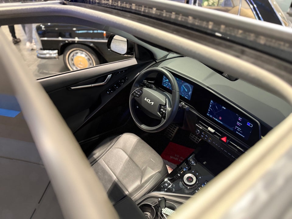 Kia Niro 64 EV Upgrade 5d