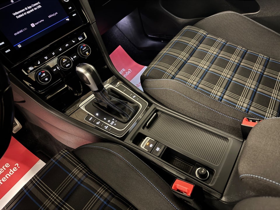 VW Golf VII 1,4 GTE DSG 5d