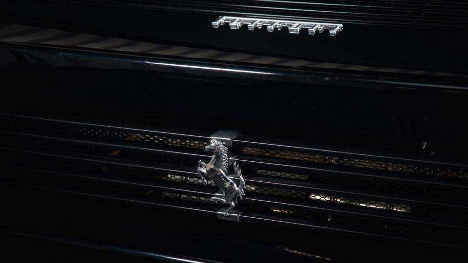 Ferrari Testarossa 4,9  2d