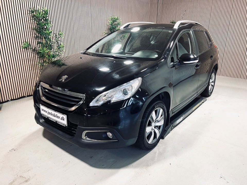 Peugeot 2008 1,2 VTi 82 Motion+ 5d