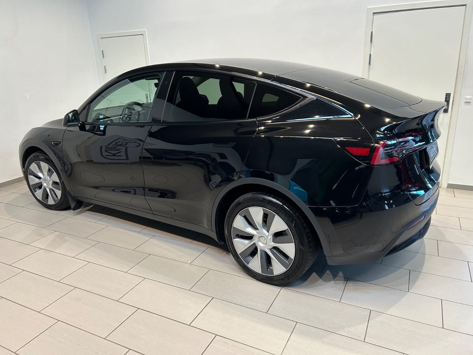 Tesla Model Y Long Range AWD 5d