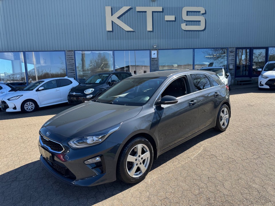 Kia Ceed 1,4 T-GDi Collection 5d