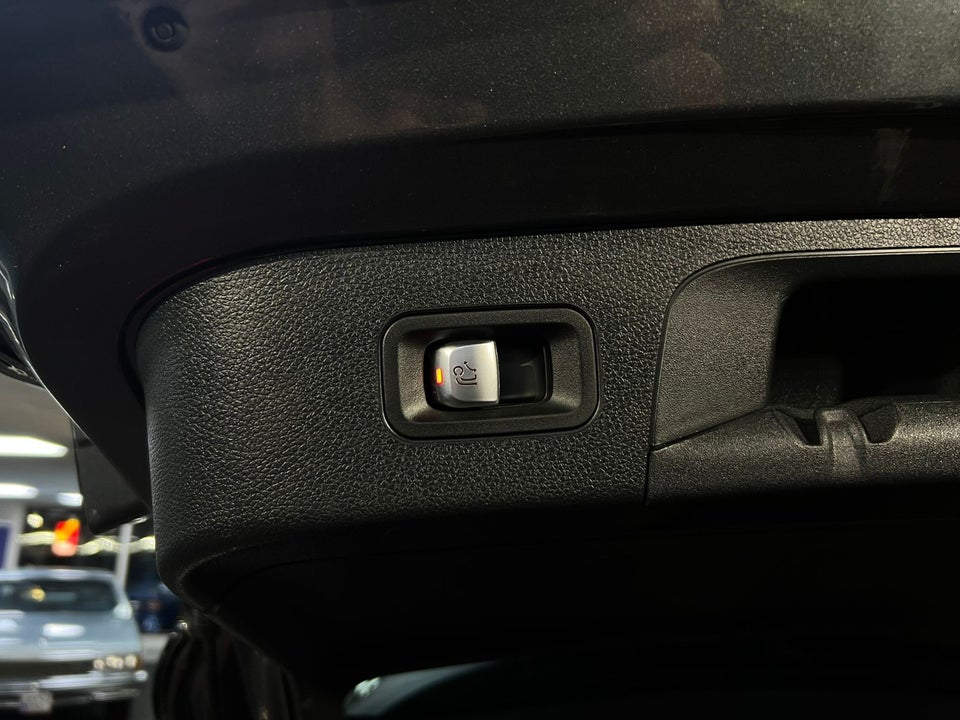 Mercedes EQC400 Advantage 4Matic 5d