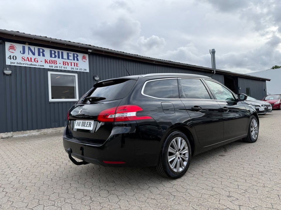 Peugeot 308 1,6 BlueHDi 120 Allure Sky SW 5d