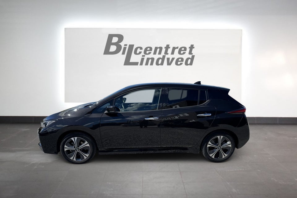 Nissan Leaf 40 N-Connecta 5d
