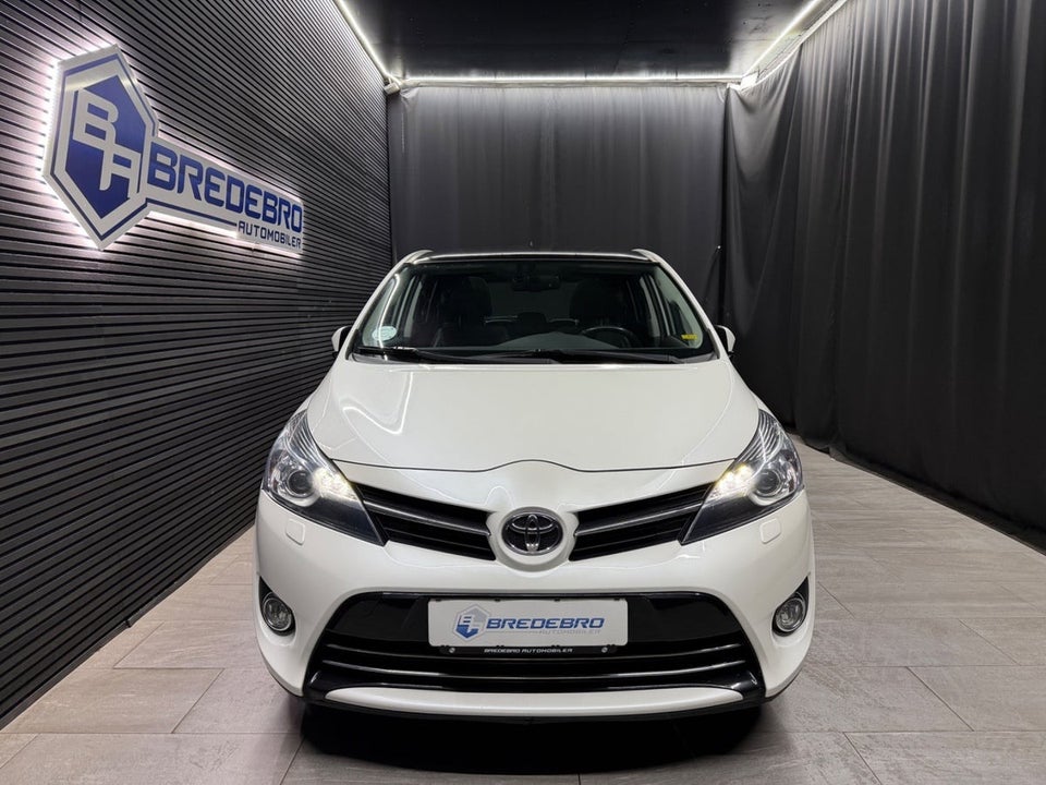 Toyota Verso 1,8 VVT-i T2 MDS Skyview 7prs 5d