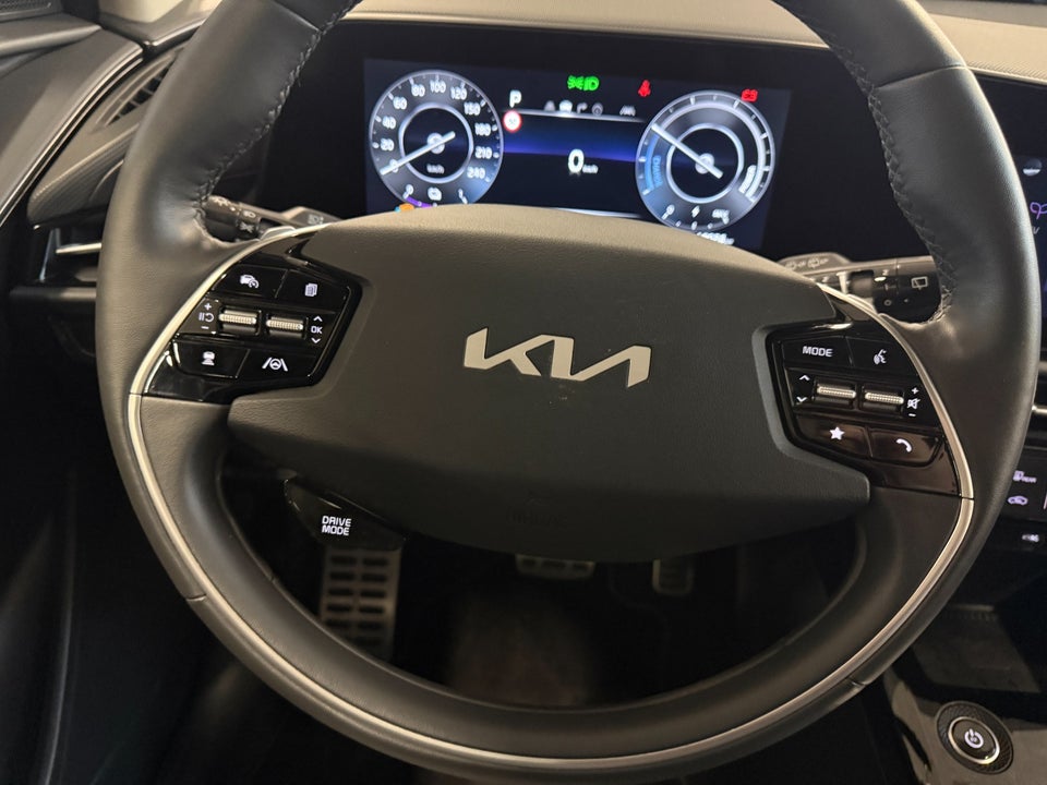 Kia Niro 64 EV Upgrade 5d