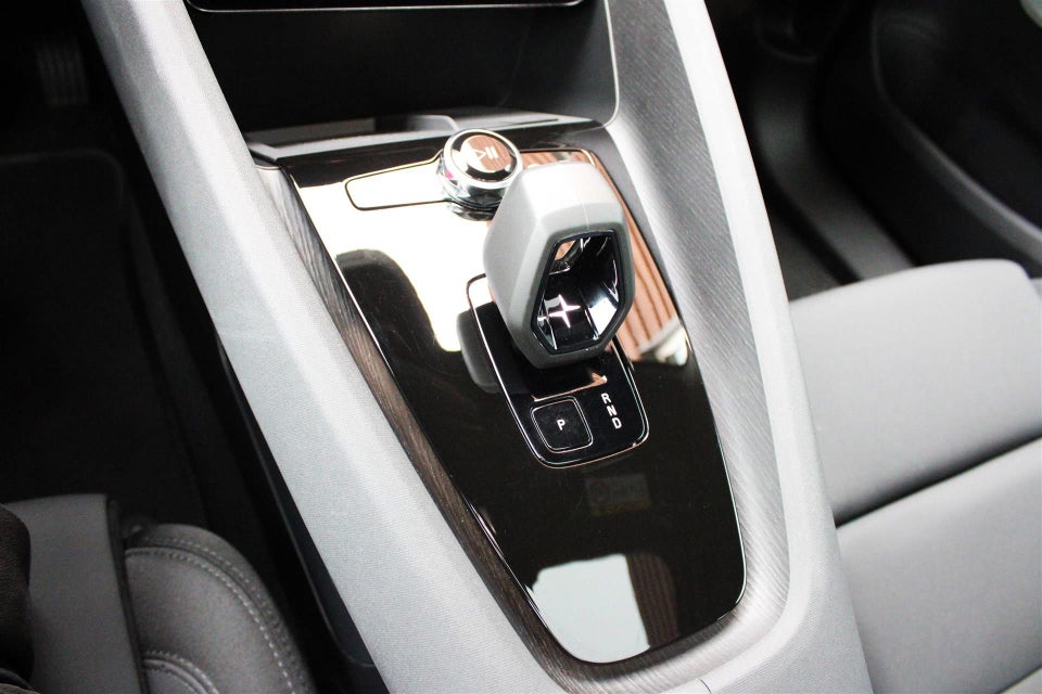 Polestar 2 Long Range AWD 5d