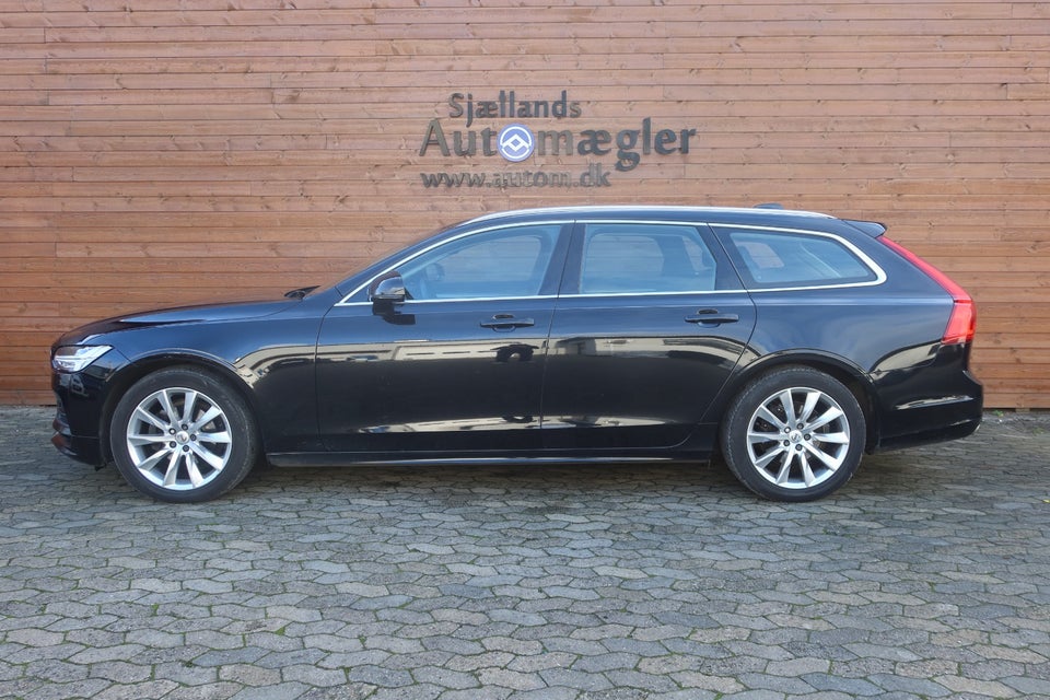 Volvo V90 2,0 D4 190 Momentum aut. 5d