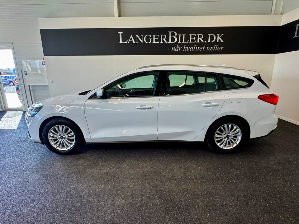 Ford Focus 1,0 EcoBoost Titanium Business stc. 5d