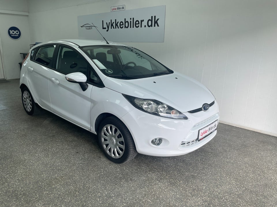 Ford Fiesta 1,4 Titanium aut. 5d