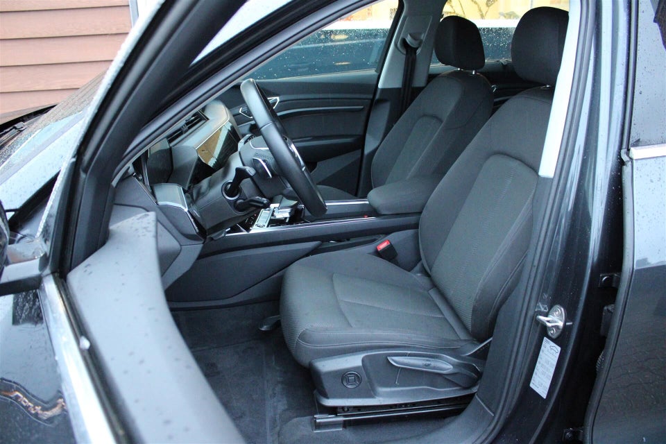 Audi e-tron 55 Prestige quattro 5d