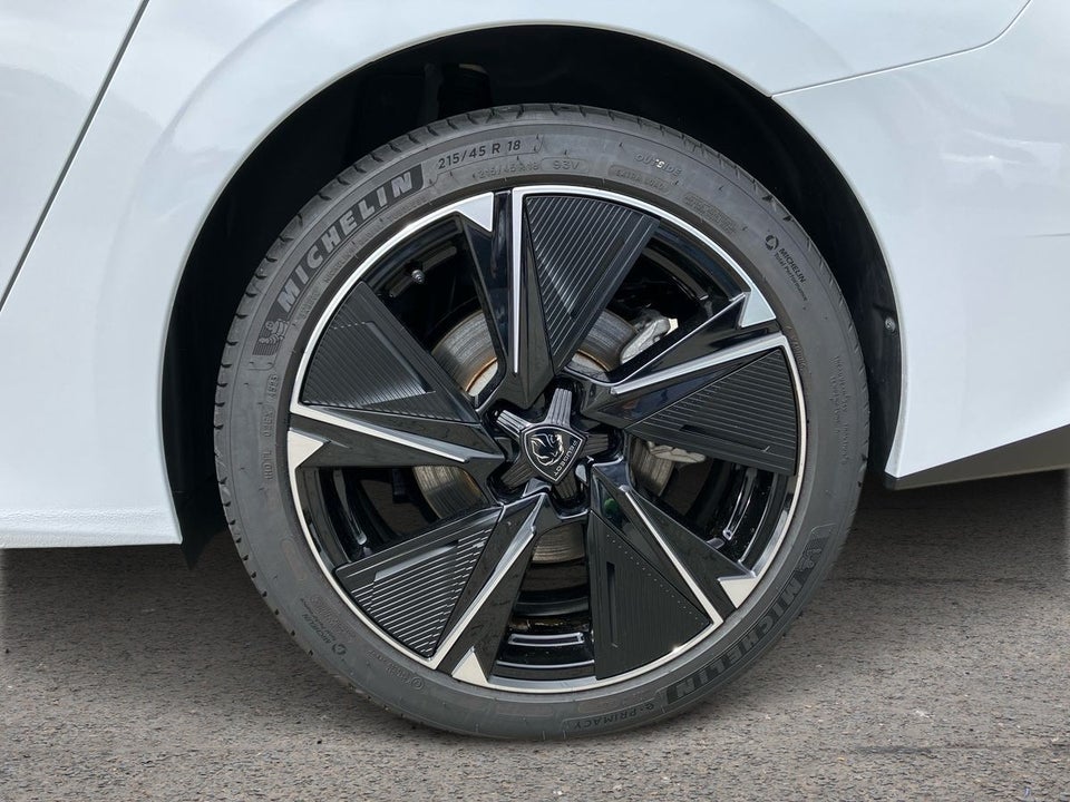 Peugeot e-308 54 Style SW 5d