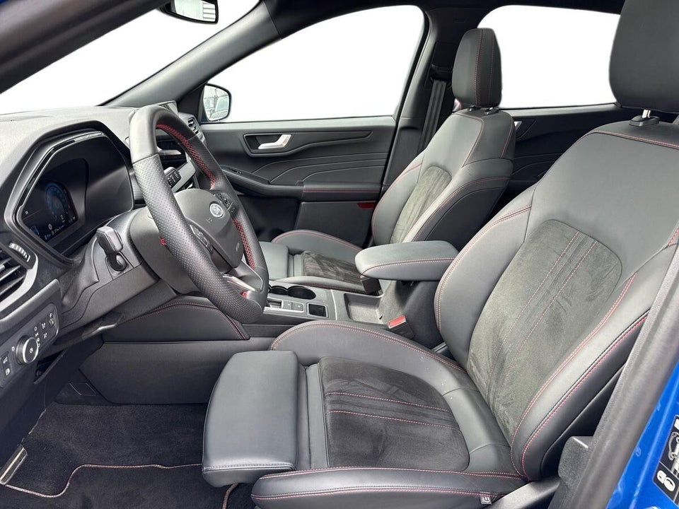 Ford Kuga 2,5 PHEV ST-Line X CVT 5d