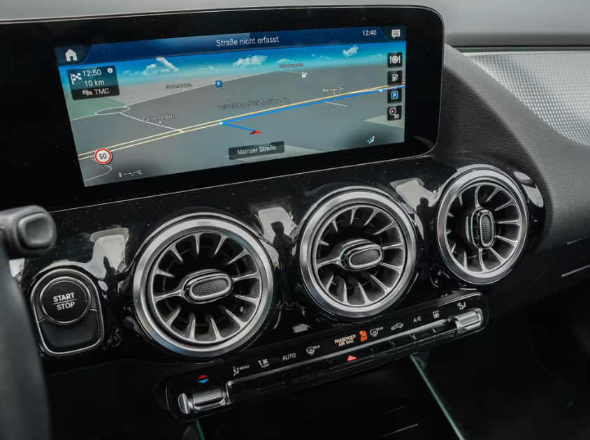 Mercedes EQA250+ Progressive Advance 5d