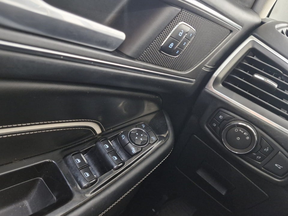 Ford S-MAX 2,0 TDCi 180 Vignale aut. 7prs 5d