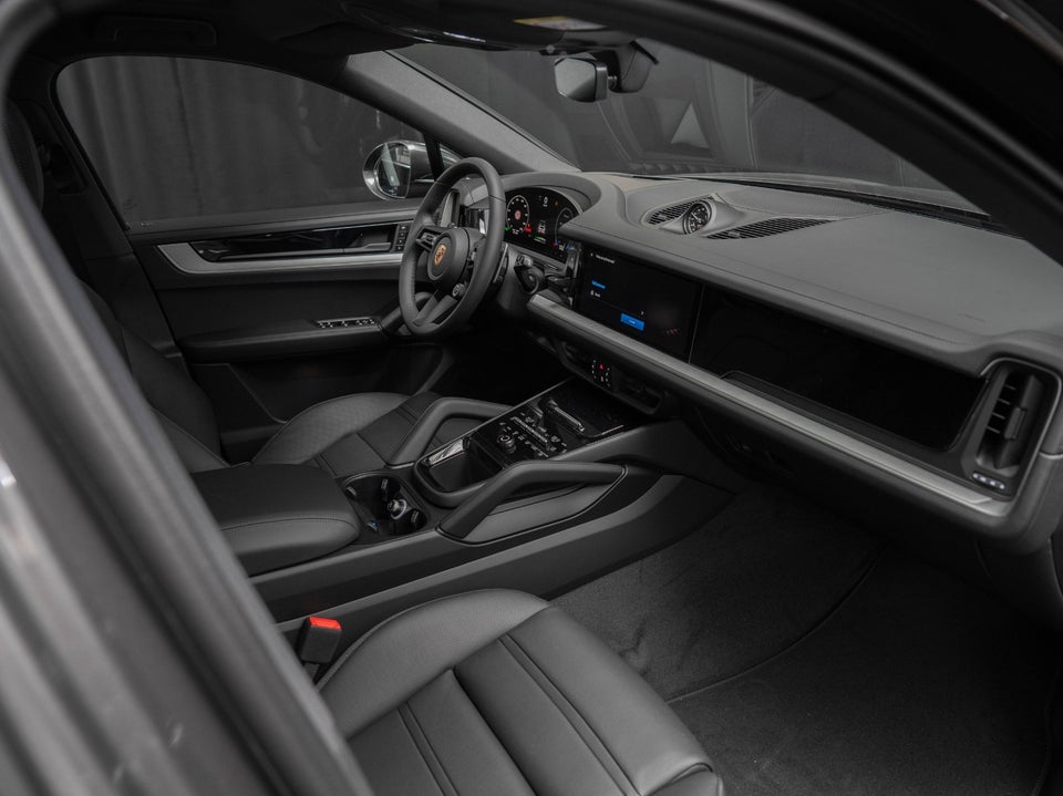 Porsche Cayenne 3,0 E-Hybrid Coupé Tiptr. 5d