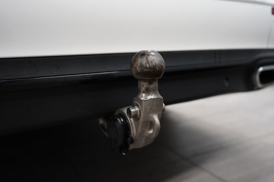 Mercedes E300 e 2,0 Avantgarde stc. aut. 5d