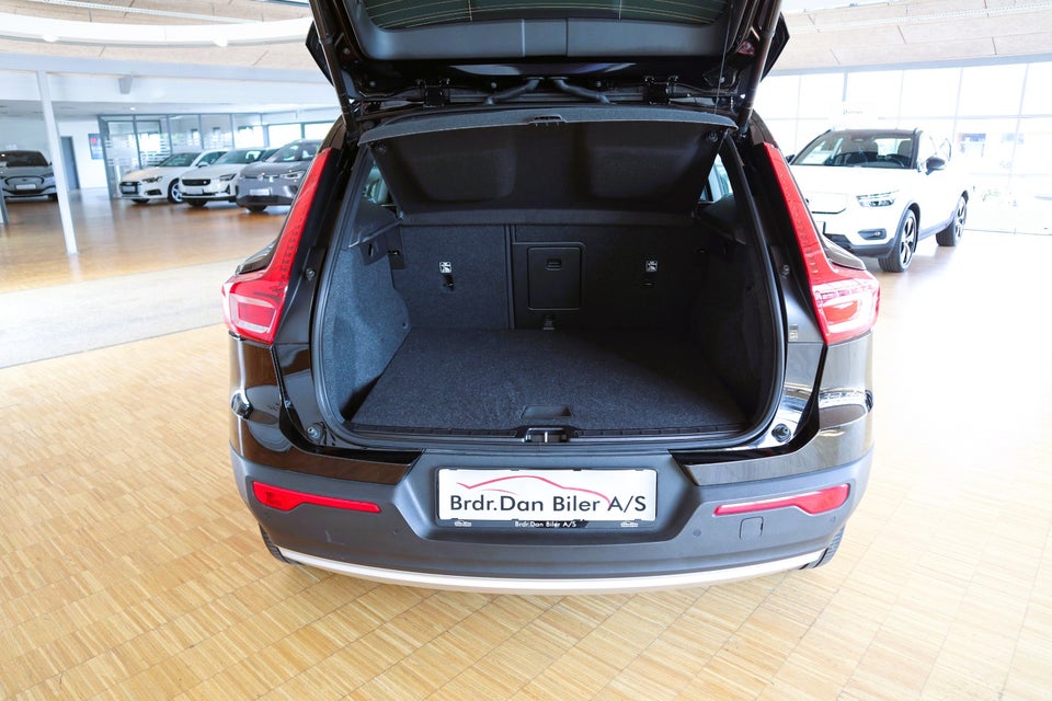 Volvo XC40 1,5 T4 ReCharge Inscription aut. 5d