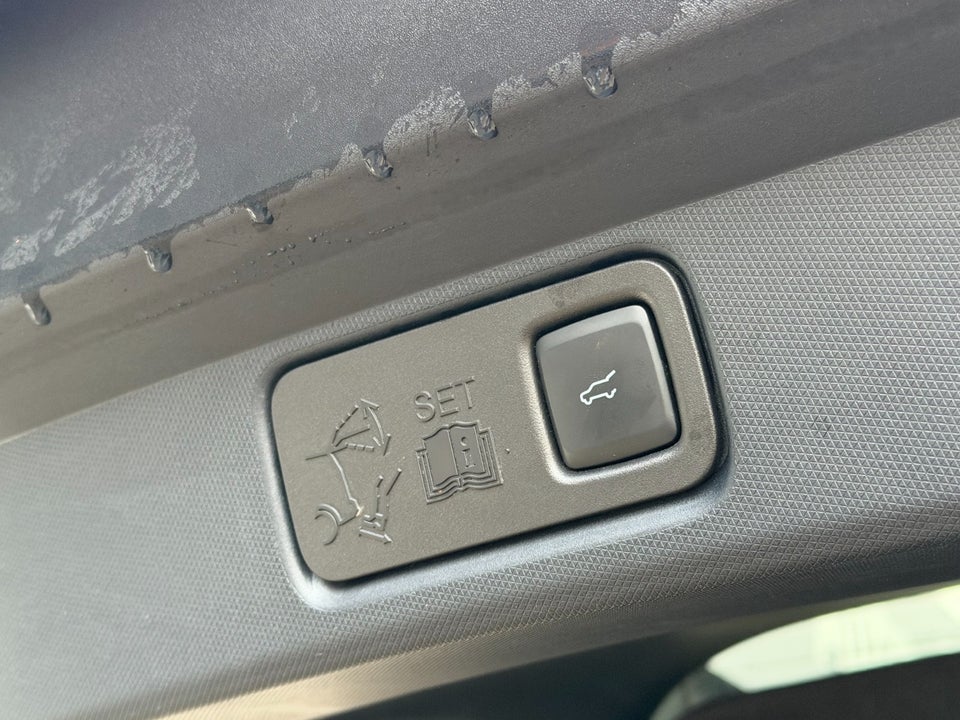 Ford Mustang Mach-E 75 Standard Range 5d