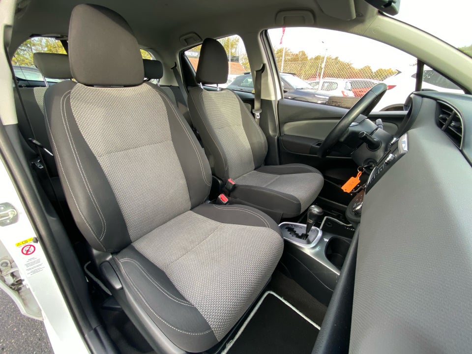 Toyota Yaris 1,5 Hybrid H2 e-CVT 5d