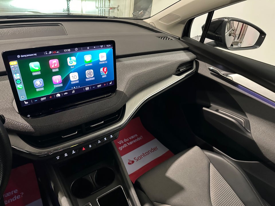 Skoda Enyaq 60 iV Loft 5d