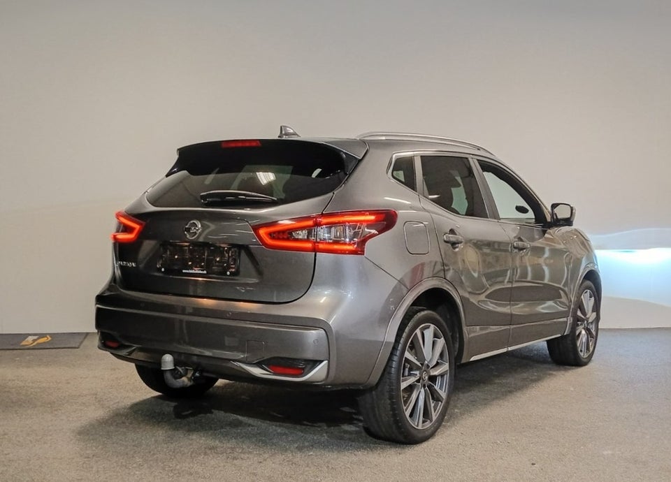 Nissan Qashqai 1,3 Dig-T 160 Tekna+ Dynamic DCT 5d
